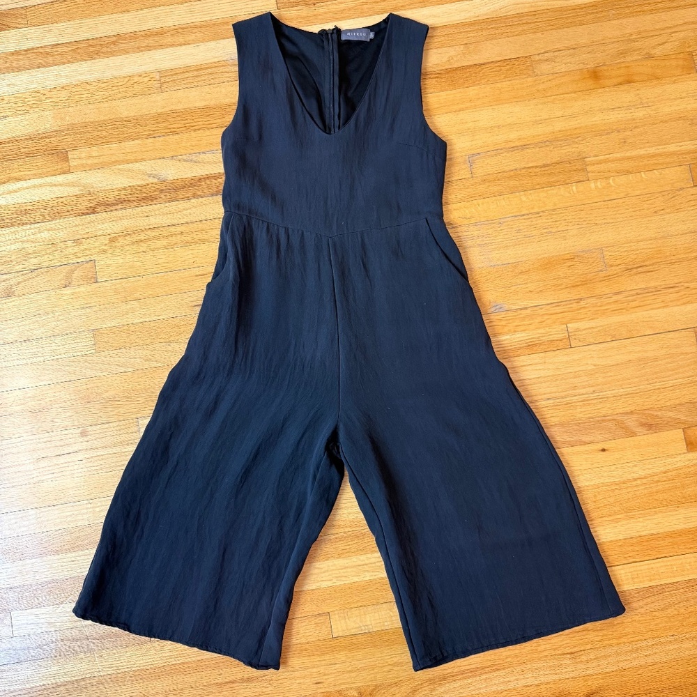 🖤 Minimalist Black Wide-Leg Sleeveless Jumpsuit 🖤 Brand: Mirrou Size: AUS 10,